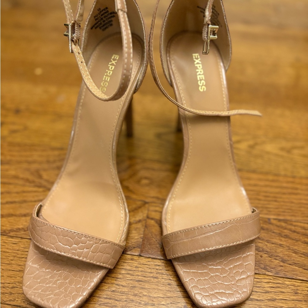 Express Nude Croc-Embossed Heels